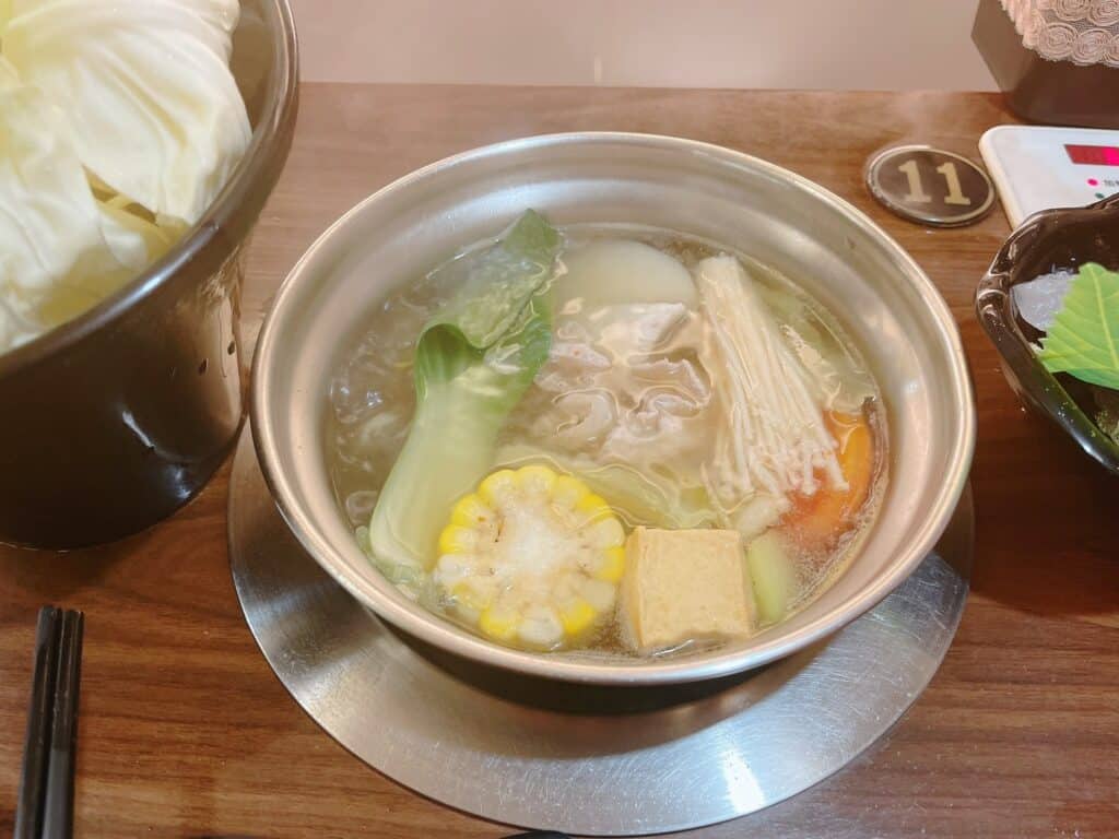 【新北永和美食】火鍋廳內有2024菜單-以木虌果入湯頭~健康美味又可口/點進來告訴你領取肉品招待卷 - 17