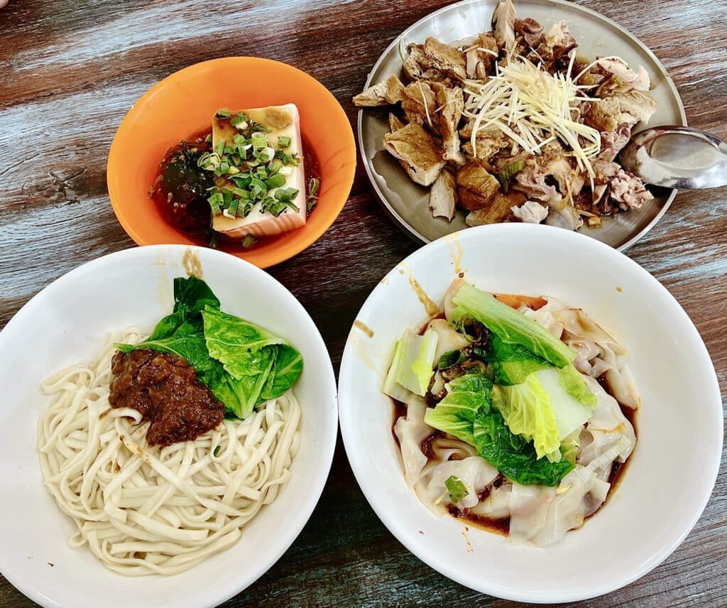 【新店美食】宵夜麵搬家與改名->不賣宵夜的宵夜麵/內有最新2024菜單 - 10