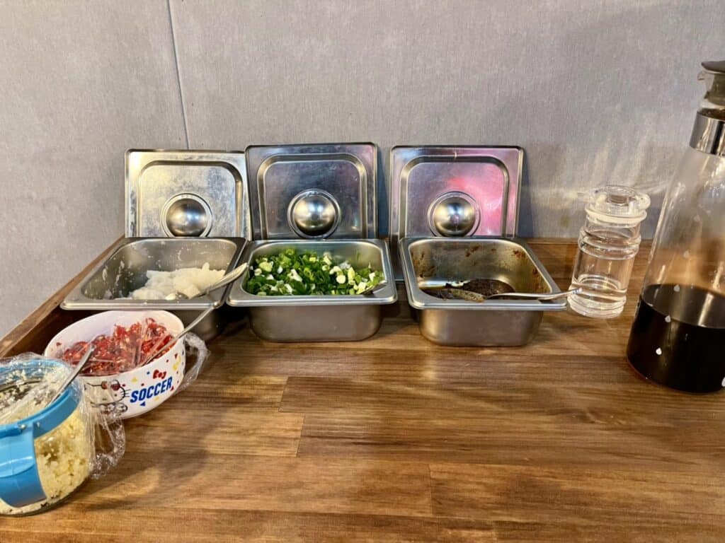 【台北大安美食】大毛屋涮涮鍋-內有2024最新菜單/免費招待寵物吃雞肉吃到飽/與毛小孩一起吃火鍋的寵物友善餐廳 - 25