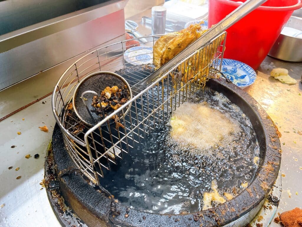 【台北美食】重慶豆漿炸蛋餅-內有2026最新菜單/日本人也推薦的大龍峒市場必吃老字號排隊美食 - 18