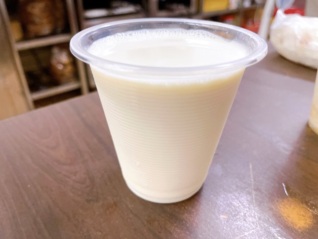 【台北美食】重慶豆漿炸蛋餅-內有2026最新菜單/日本人也推薦的大龍峒市場必吃老字號排隊美食 - 14
