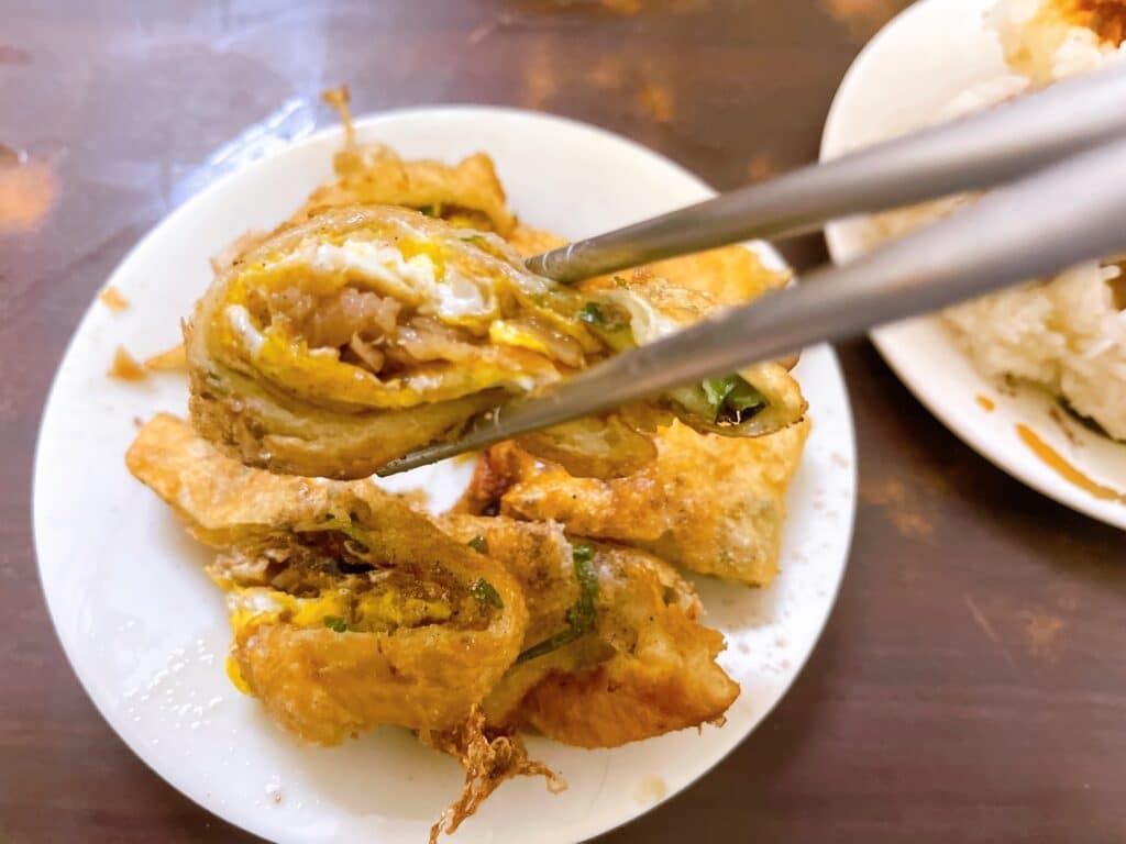 【台北美食】重慶豆漿炸蛋餅-內有2026最新菜單/日本人也推薦的大龍峒市場必吃老字號排隊美食 - 11
