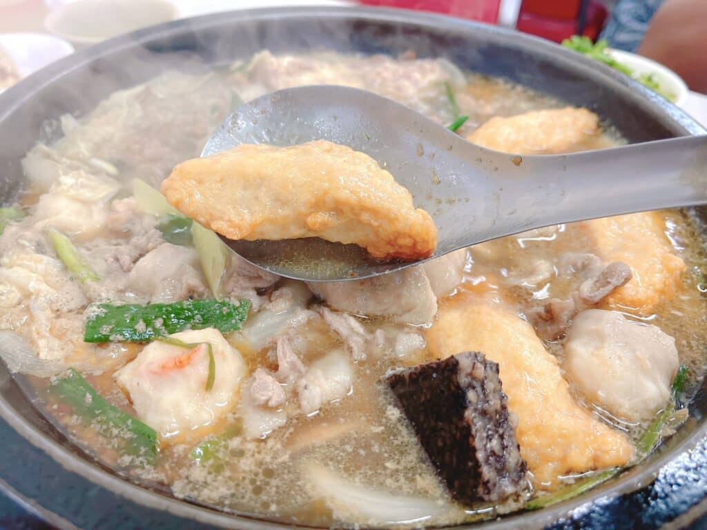 【松山美食】松山小紅莓石頭火鍋城-內有2026菜單/台北前三名的人氣石頭火鍋 - 42