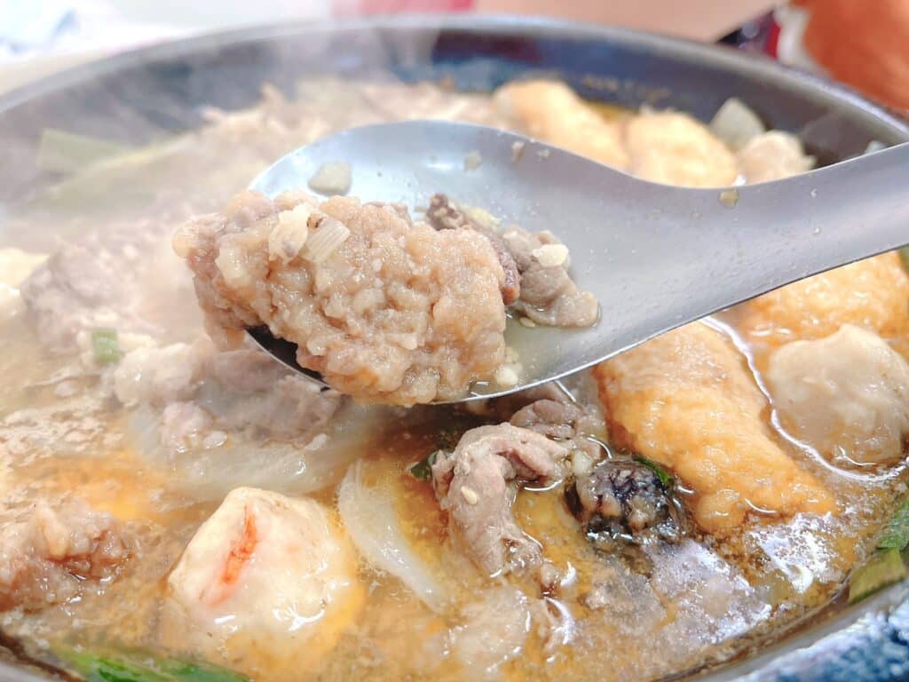 【松山美食】松山小紅莓石頭火鍋城-內有2026菜單/台北前三名的人氣石頭火鍋 - 44