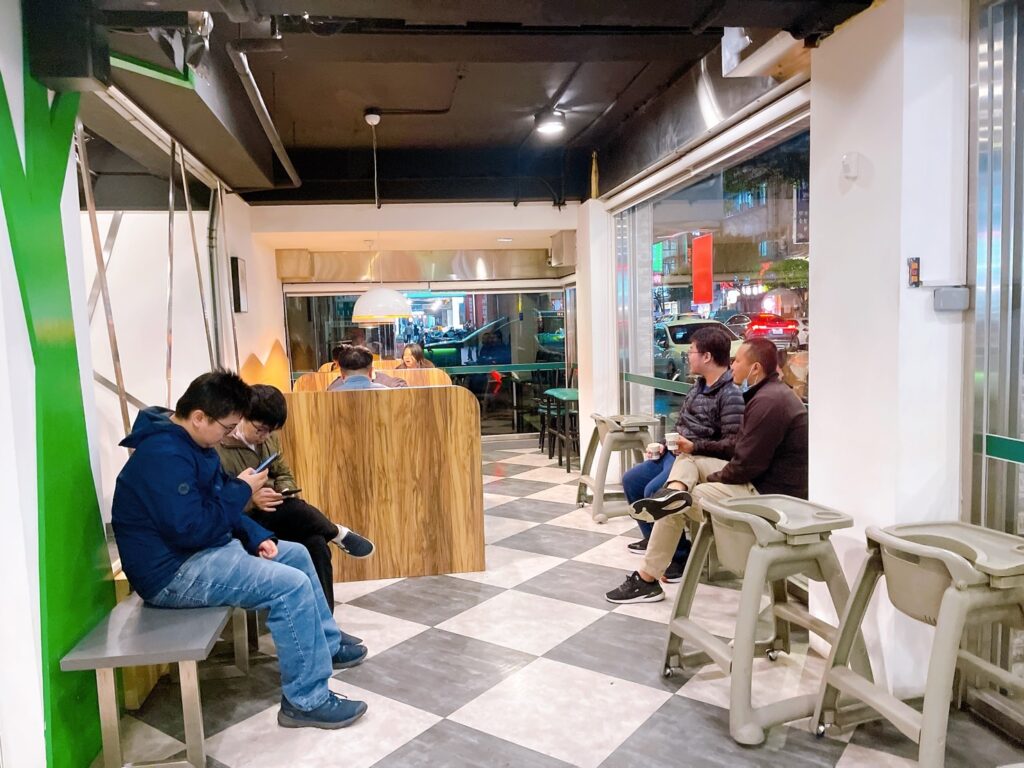 【永和美食】旺角石頭火鍋-內有2026菜單/湯頭鮮美個人石頭火鍋/秘密武器是獨家花生沙茶醬 - 34