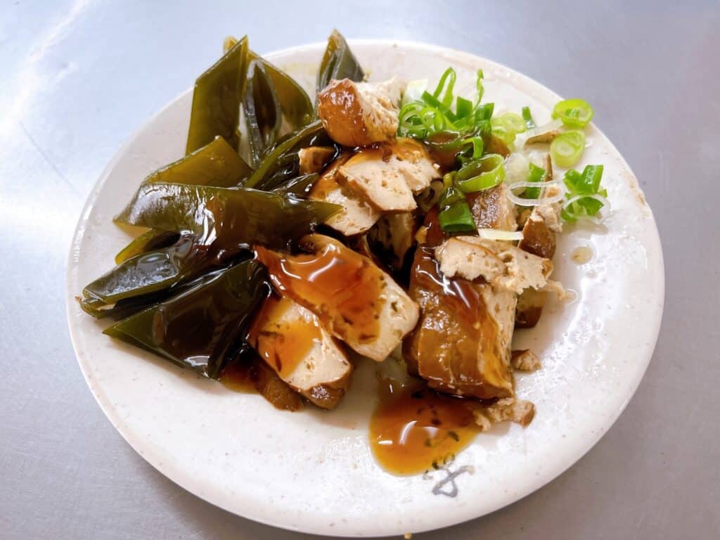 【台北信義美食】易家鯊魚麵-內有2024菜單/鯊魚入口即化在地獨特的美味 - 21