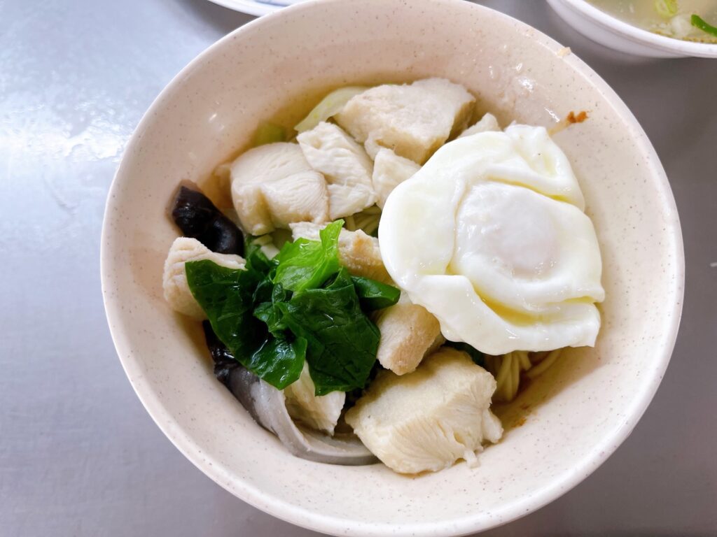 【台北信義美食】易家鯊魚麵-內有2024菜單/鯊魚入口即化在地獨特的美味 - 13