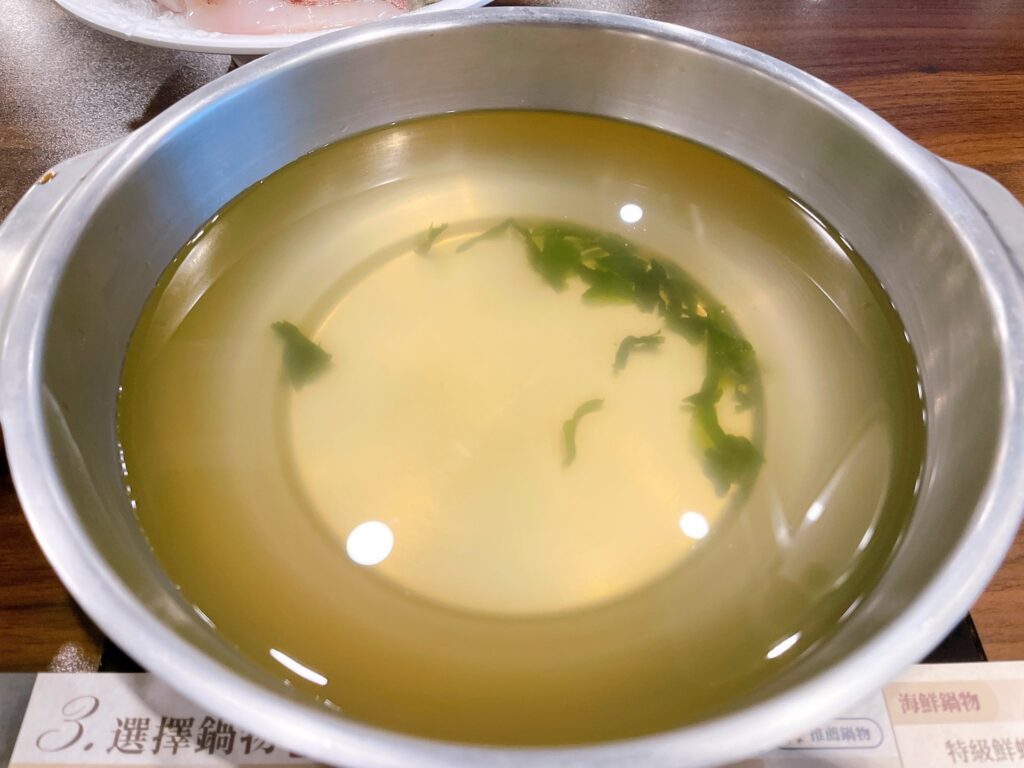 【新北美食】八方悅鍋物-內有2024菜單/百元即可享用滷肉飯/烏龍麵/飲料/冰淇淋吃到飽 - 19