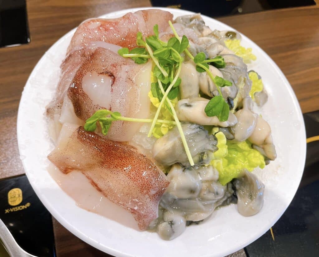 【新北美食】八方悅鍋物-內有2024菜單/百元即可享用滷肉飯/烏龍麵/飲料/冰淇淋吃到飽 - 23