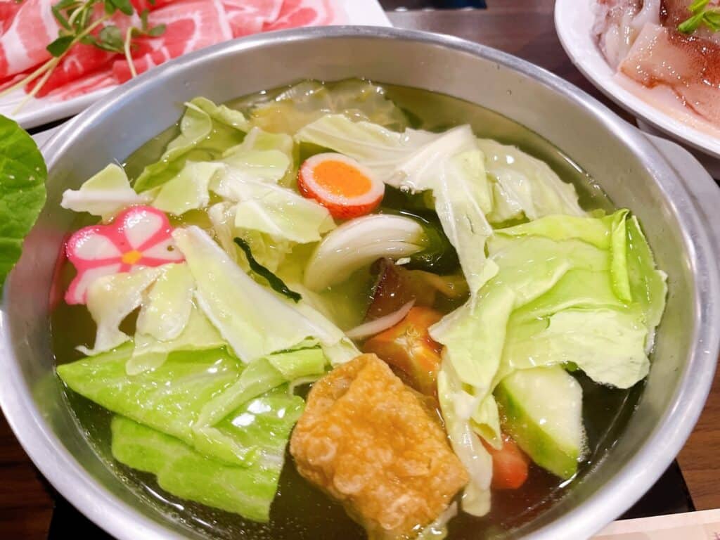 【新北美食】八方悅鍋物-內有2024菜單/百元即可享用滷肉飯/烏龍麵/飲料/冰淇淋吃到飽 - 30