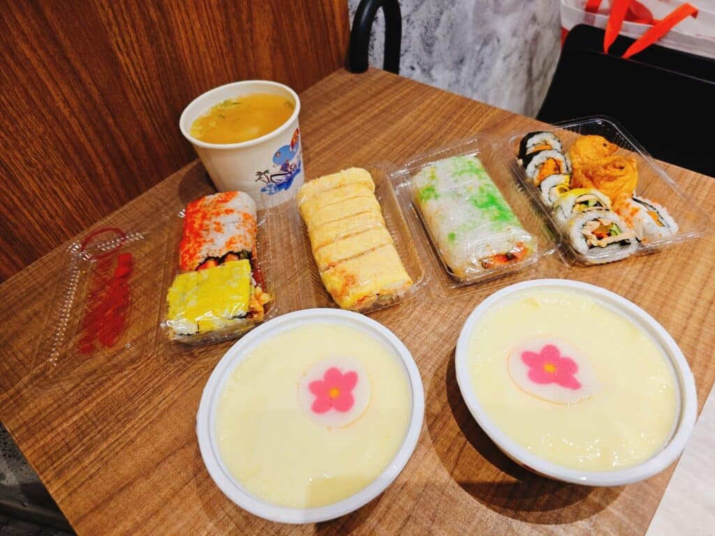 【桃園美食】老賊壽司-內有2026菜單/桃園人氣銅板美食/超過30種壽司任你挑 - 10