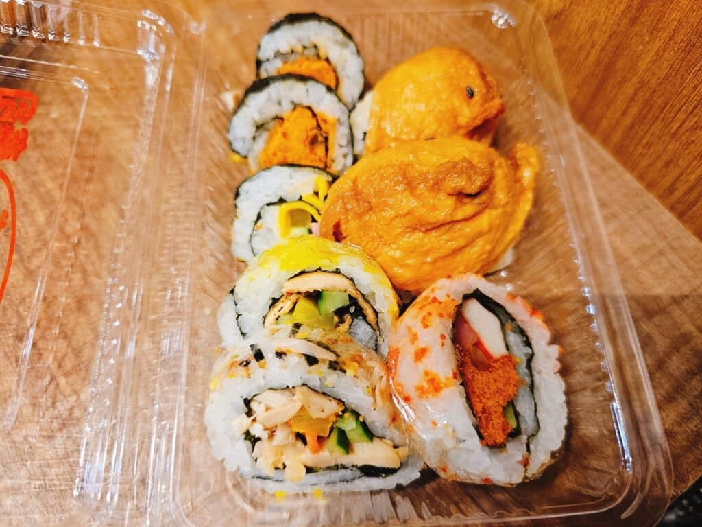 【桃園美食】老賊壽司-內有2026菜單/桃園人氣銅板美食/超過30種壽司任你挑 - 12