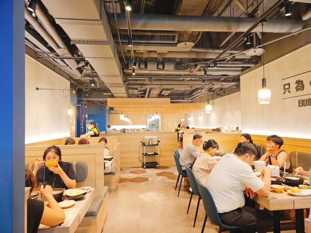【台北美食】雞湯大叔-內有2026菜單/主打法式雞湯的湯頭/為了湯控而生的火鍋 - 44