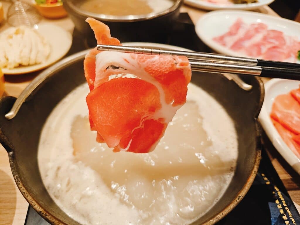 【台北美食】雞湯大叔-內有2026菜單/主打法式雞湯的湯頭/為了湯控而生的火鍋 - 21