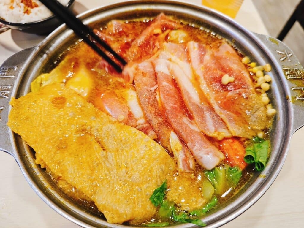 【新北美食】六扇門時尚湯鍋-內有2026菜單/百元鍋物精緻享受/自助吧無限享用 - 23