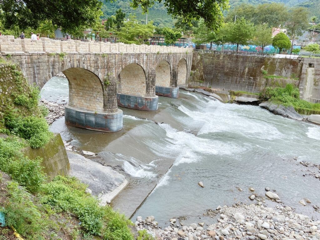 北港溪糯米石橋