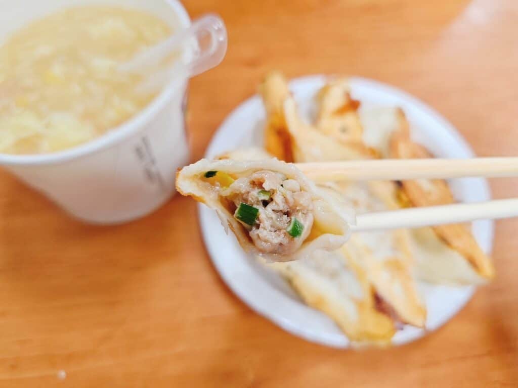【台北美食】阿財鍋貼水餃專賣店-內有2026菜單/超人氣酥脆爆汁鍋貼 - 12