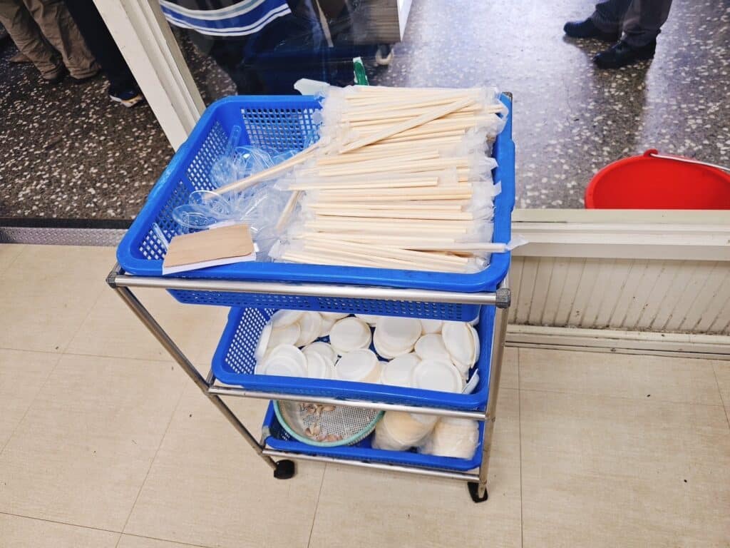 【台北美食】阿財鍋貼水餃專賣店-內有2026菜單/超人氣酥脆爆汁鍋貼 - 24