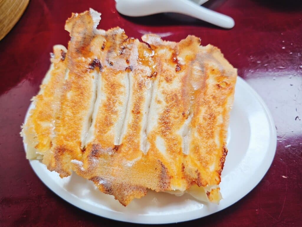 【台北美食】頂好紫琳蒸餃館-內有2024菜單/東區超人氣平價美食 - 14
